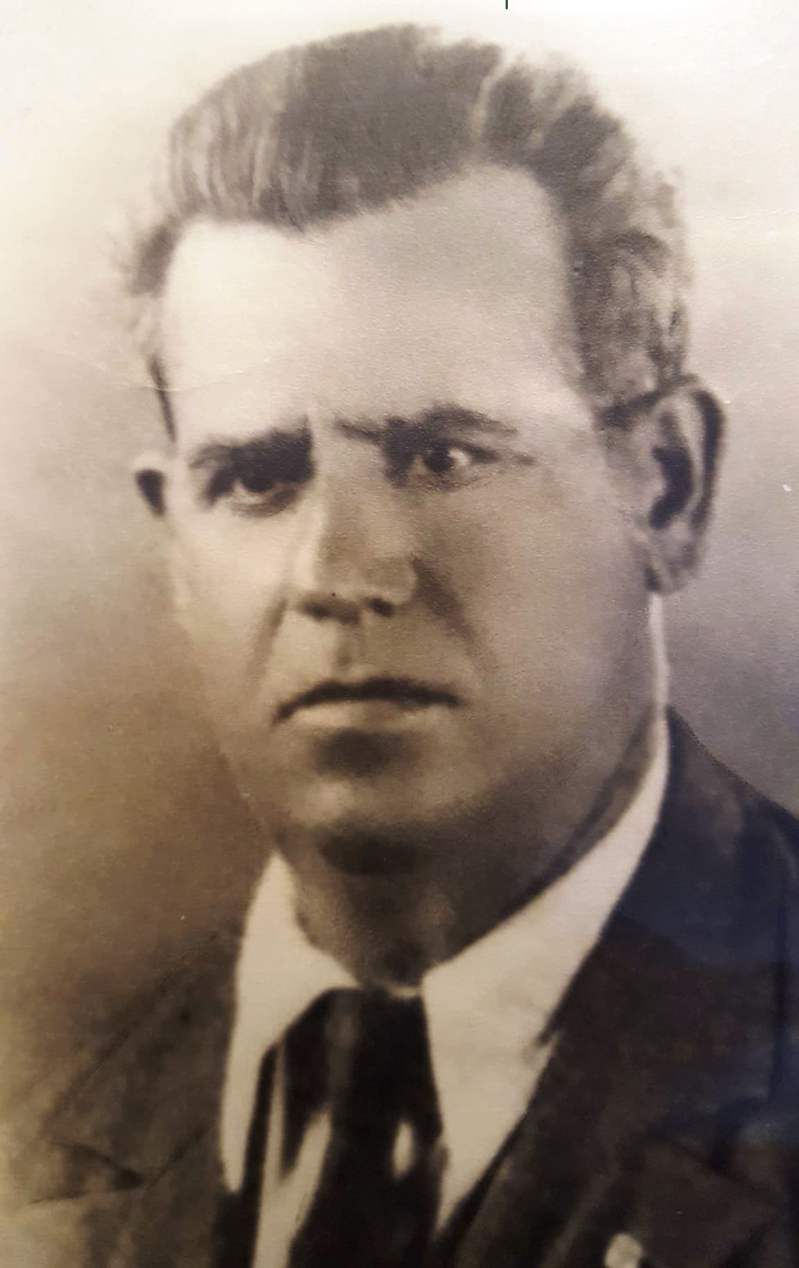 Carlo Losito: brindisino di adozione, marinaio capace e provetto palombaro – [Gianfranco Perri]