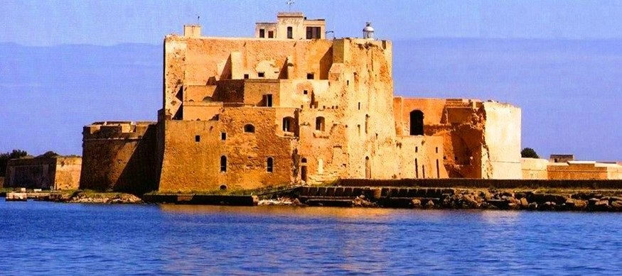 Nei costruttori del Castello aragonese di Brindisi le radici storiche dell’indipendentismo catalano [Gianfranco Perri]