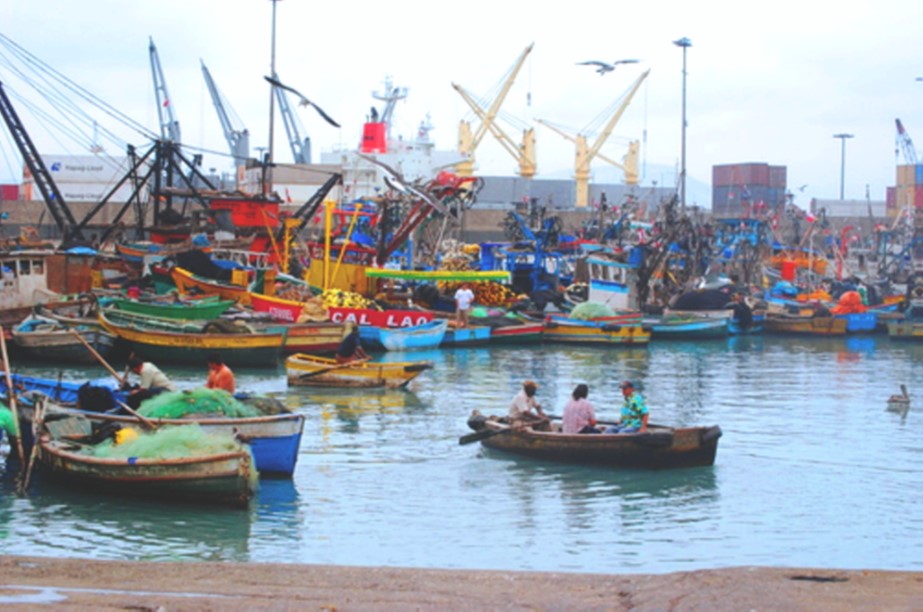 Lima e Brindisi città di pescatori e cultura culinaria (Blog del 9 dicembre 2011)