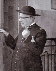 Don Augusto Pizzigallo: nel 1982 moriva il carismatico cappellano dell’Aeronautica – [Gianfranco Perri + Giovanni Membola]