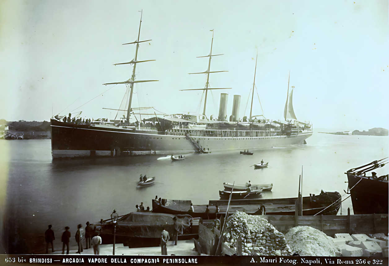 Brindisi e la Valigia delle Indie tra Londra e Bombay – [A. Caputo + G. Carito]